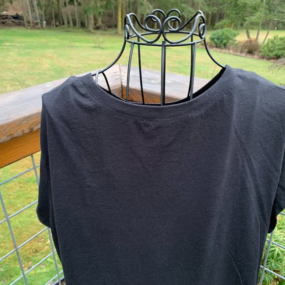 Wound Up Black T-shirt with Short Sleeves - Picture 5 of 6